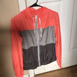 Zine Medium Coral Windbreaker